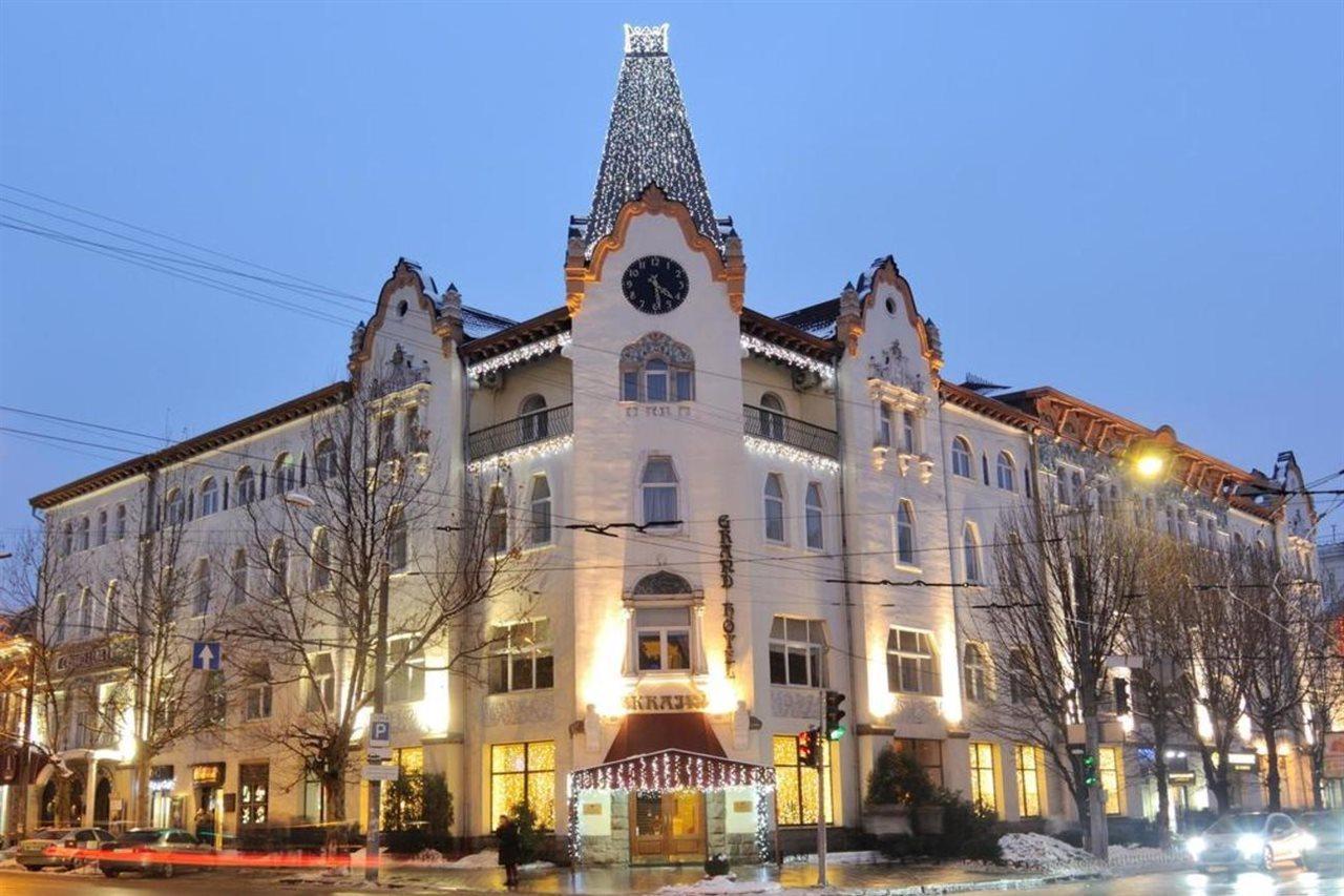 Grand Hotel Ukraine Dnipro Esterno foto