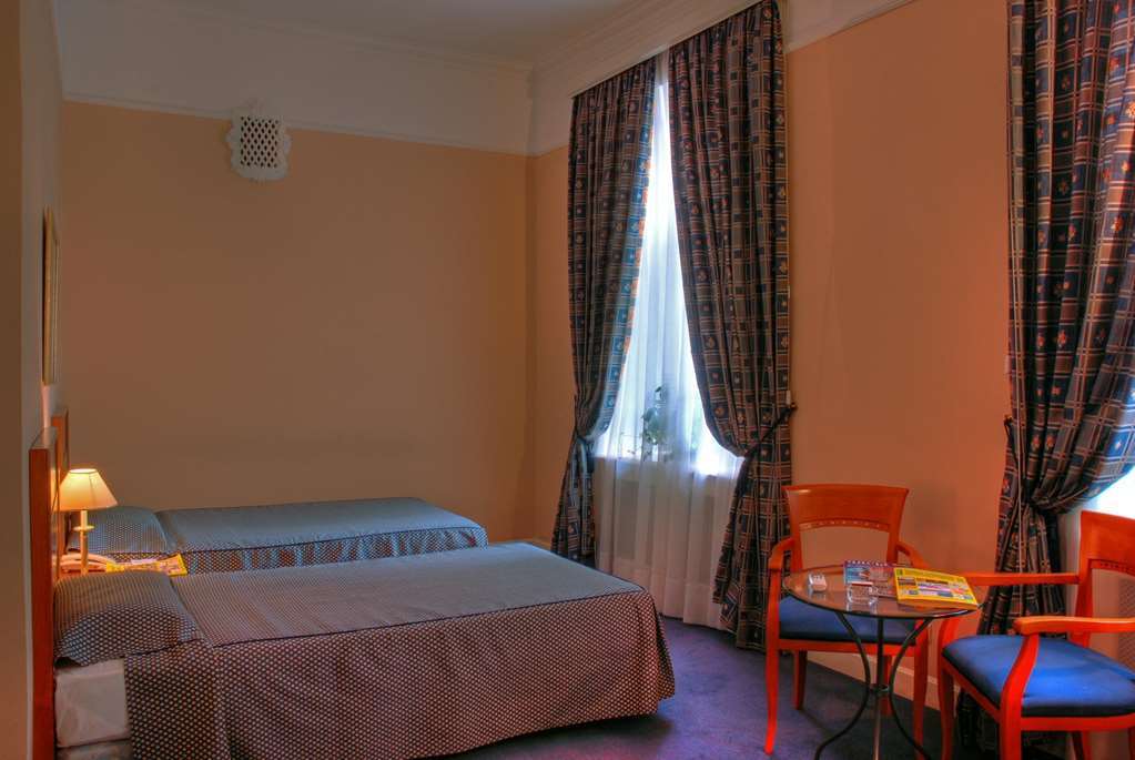 Grand Hotel Ukraine Dnipro Camera foto