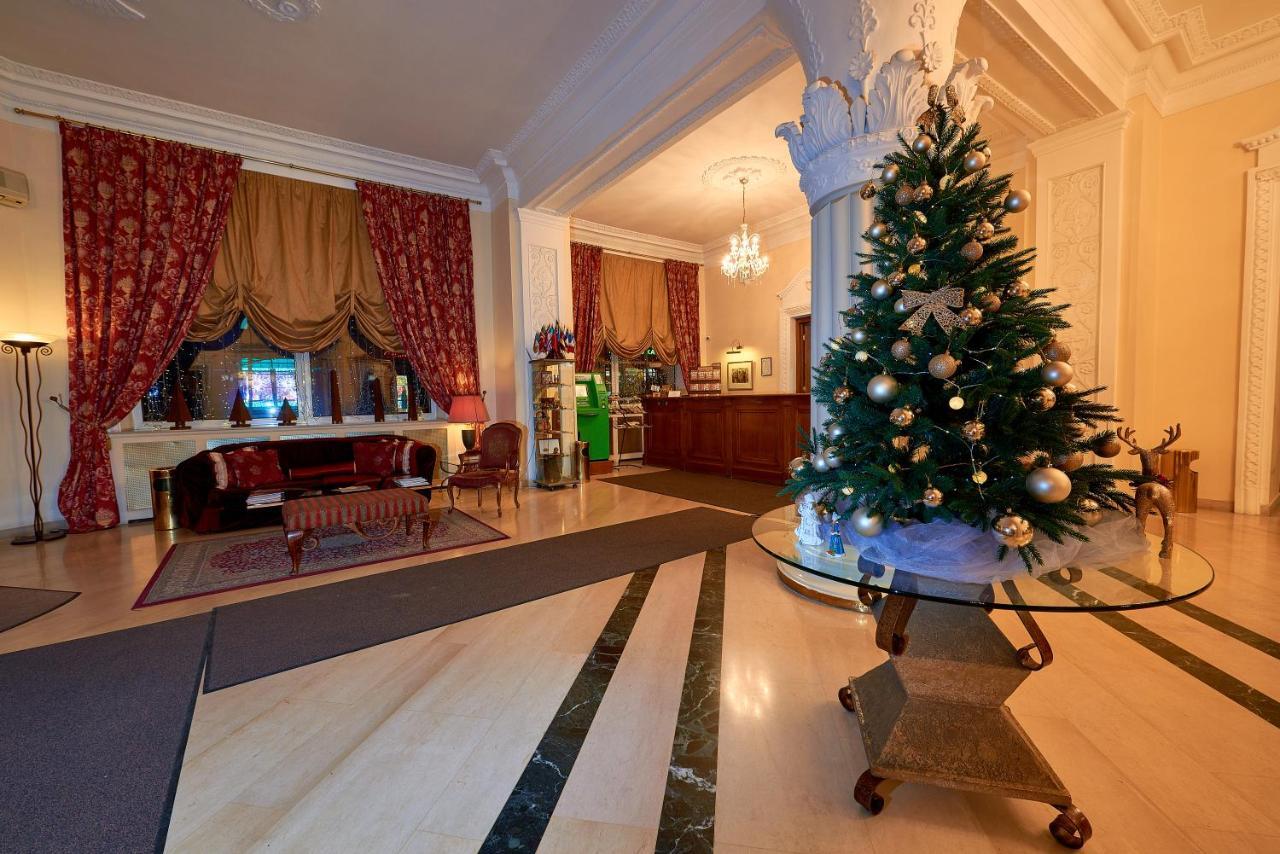 Grand Hotel Ukraine Dnipro Esterno foto